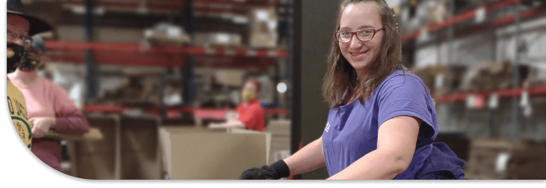 Staff worker packaging product