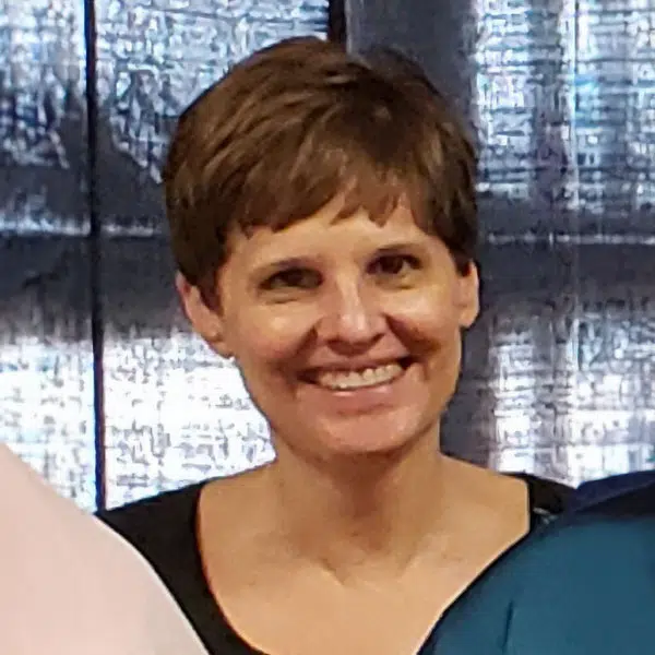 DEBBIE BAYREUTHER