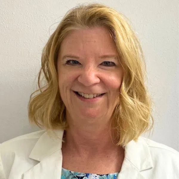 Lynne sumpter